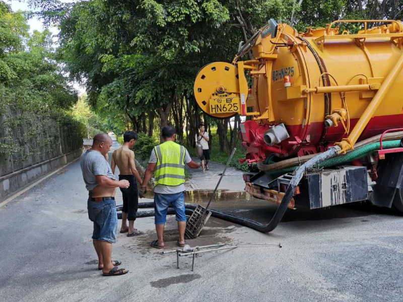 威海高区疏通下水道 张村疏通管道 维修水管 抽粪
